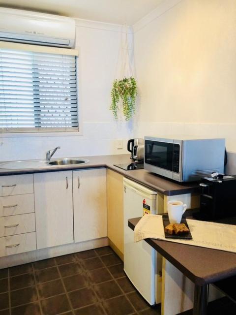 גלדסטון Central Studio Accommodation מראה חיצוני תמונה